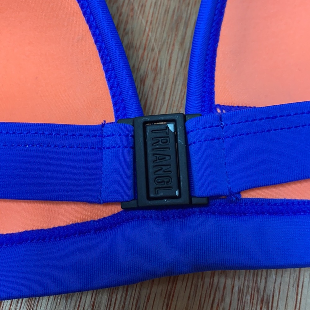 SOLD. NWOT Triangl Blue Crochet Bikini Top Size Small ++ - Picture 4 of 8